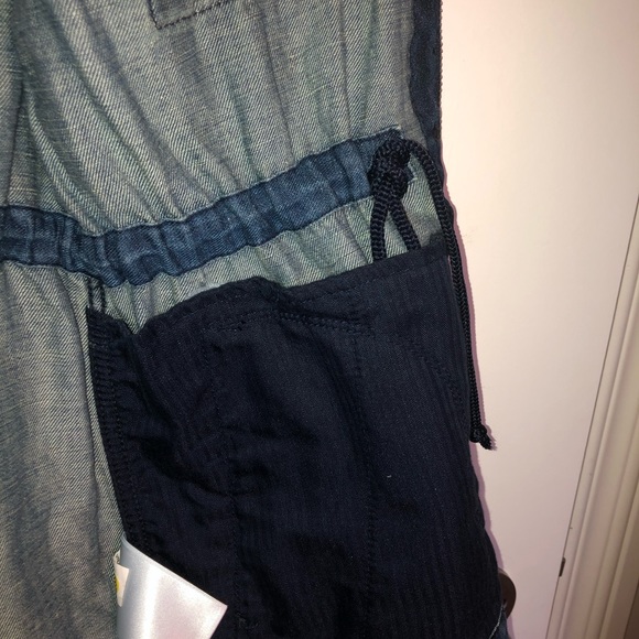 XS Gap Jean Jacket - Picture 3 of 4